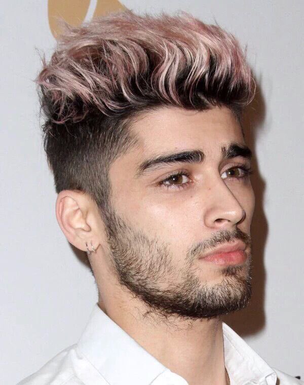 outoczquad's tweet photo. pink hair domination https://t.co/9K3rttky4f