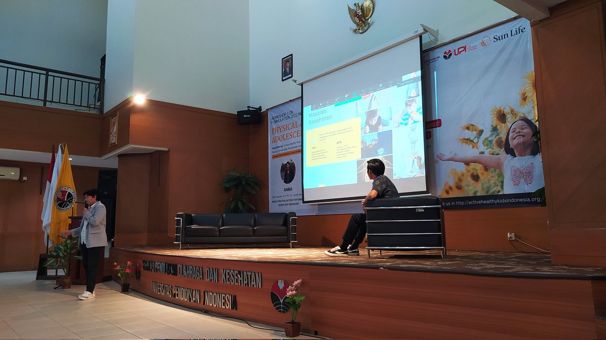 activehealthyk4's tweet photo. Our third workshop on The 2022 Indonesia's Report Cards on Physical Activity on Children and Adolescents, discussing about Sedentary Behavior and Family &amp; Peers. https://t.co/lS1KJTatWD