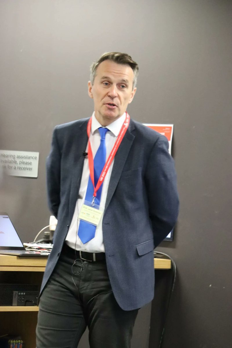 hsiconf's tweet photo. Another engaging and interactive workshop session presented by Professor Jacek Ruminski on "Convolutional Neural Networks For Computer Vision"
#ieee #hsi22 #cdaclab #deeplearning #cnn #neuralnetworks #computervision https://t.co/U0Kj86eepj