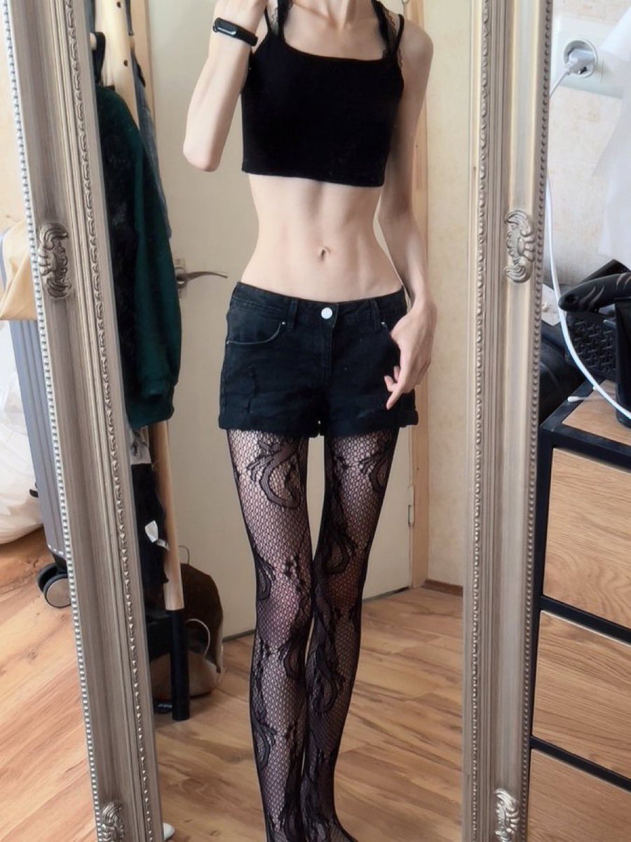tinydaintysouls's tweet photo. https://t.co/Cf9SFPShbu