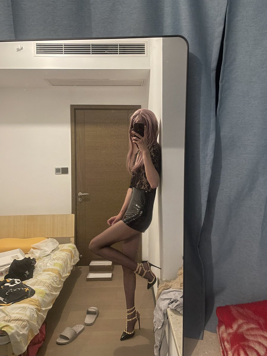 NO94【云婷 深圳 24 女装两年】
我的参赛宣言是：希望认识很多的同城姐妹，或者喜欢女装的真女姐姐呀
<a href="/N1ce_CoLa/">神秘灬メ范儿</a>