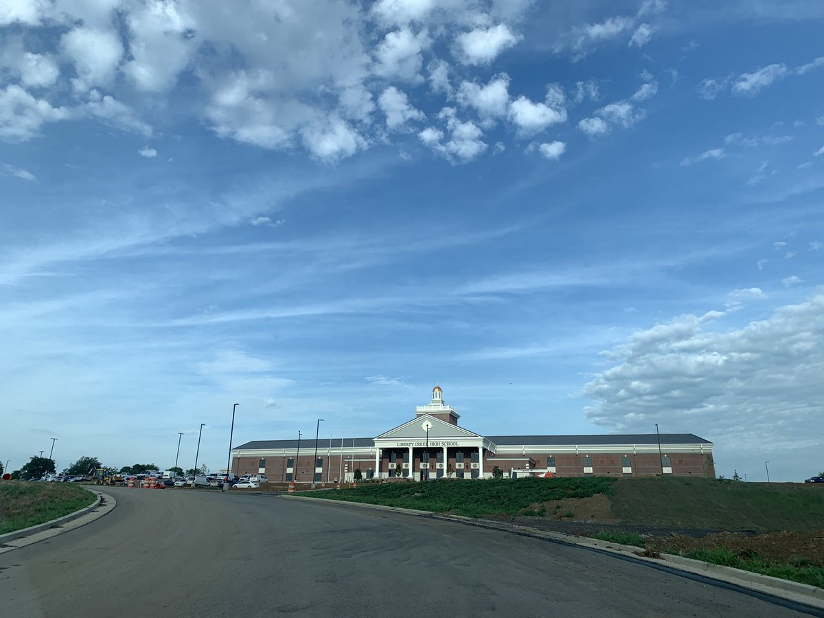 DeLaRosaMelly's tweet photo. Turning onto 100 Wolfpack Way this morning was so surreal! This moment took my breath away, just like it will every morning when I see this view! #Humbled & #Thankful #HeIsSoGood https://t.co/S2seYj4GR7