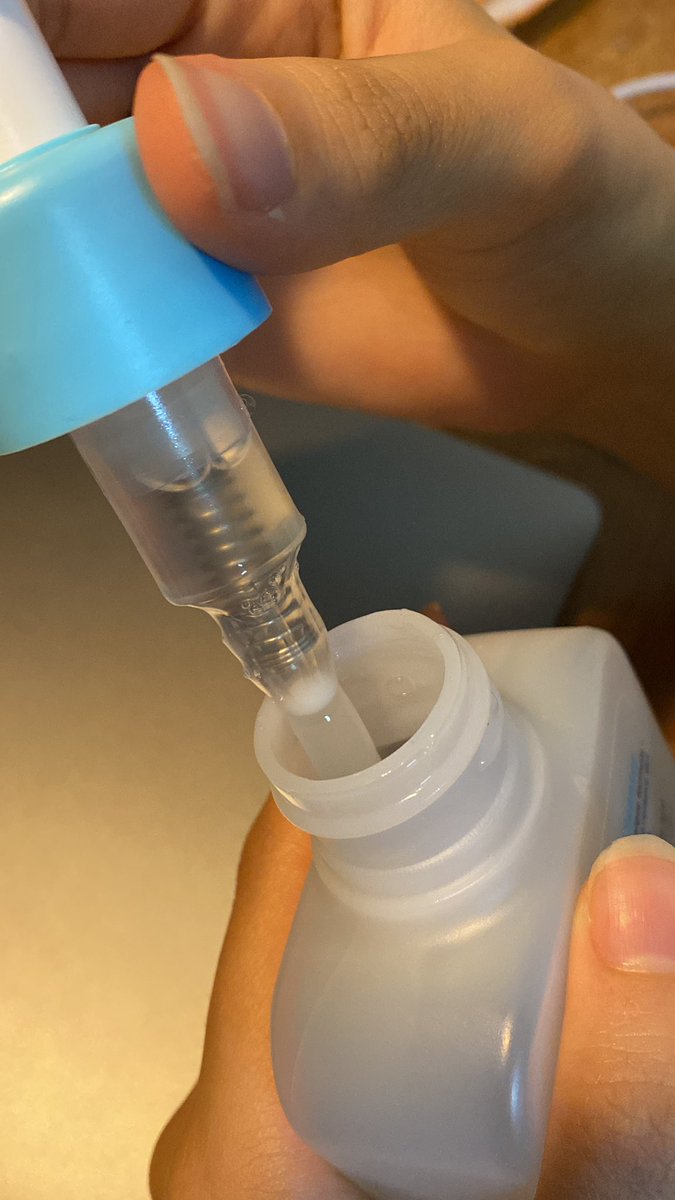 crispypepble's tweet photo. ส่งต่อค่า Cerave renewing sa cleanser 
85% ใช้ไปนิดเดียวค่า ไม่มีสนิมตรงหัวปั๊มน้า
290- งับ #ส่งต่อสกินแคร์ #สกินแคร์มือสอง #HowtoPerfect #สกินแคร์เกาหลี #สกินแคร์พร้อมส่ง #สกินแคร์รักษาสิว #ส่งต่อสกินแคร์มือสอง https://t.co/4eUWIrOmRz