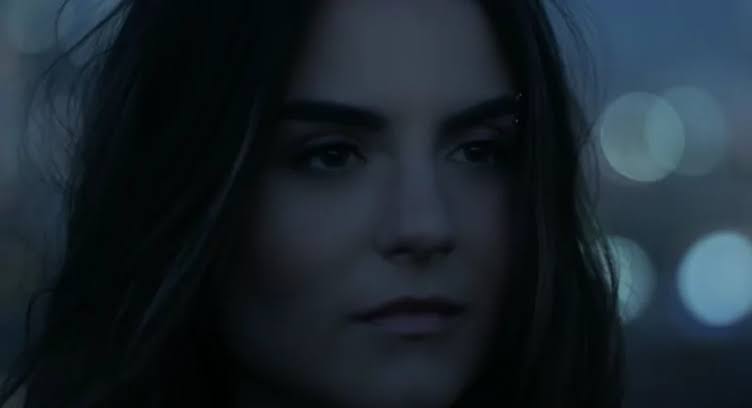 JoJo_Brazil's tweet photo. Hoje o clipe Fuck Apologies está completando 6 anos ❤️ O vídeo tem 10 milhões de visualizações 🎥🎥🎥 #JoJo #FuckApologies
https://t.co/zgYxiyMYk9 https://t.co/6WoWi4P5U2
