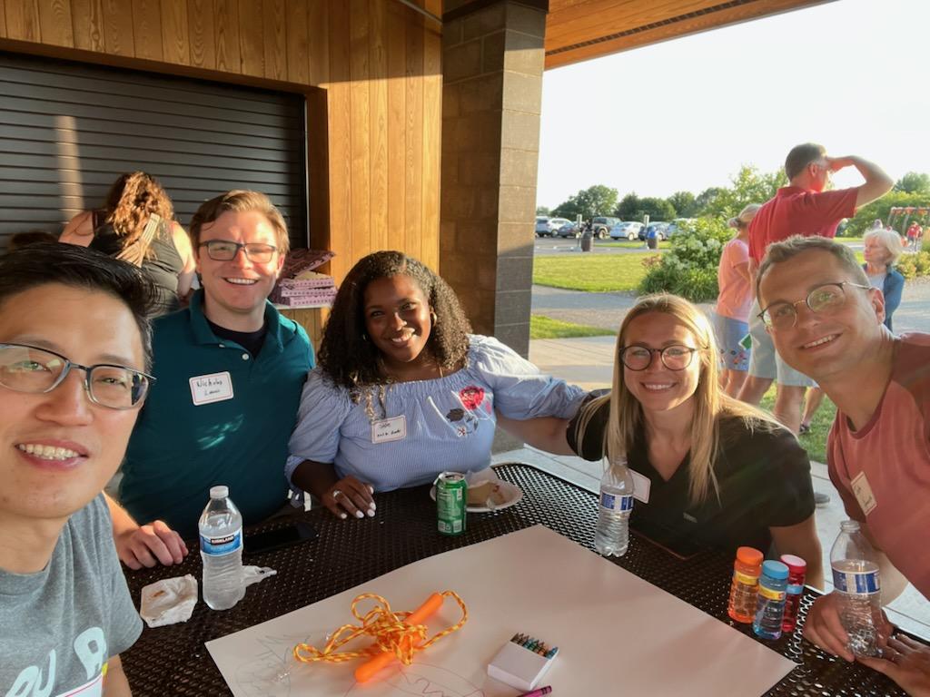 Ortho2Rads's tweet photo. @UWiscRadiology resident and fellow welcome picnic with @amykpatel @AnandKNarayan @UW_mae @kenlee8799 @JohnSymanski @UW_MSKrad @NLaucis @UWHealth #NicoleSztuk #CamilleEndres 🧺🌮🏞️🍽️🍪🥳

#SuchAGreatTime https://t.co/4lcA1fTl6w