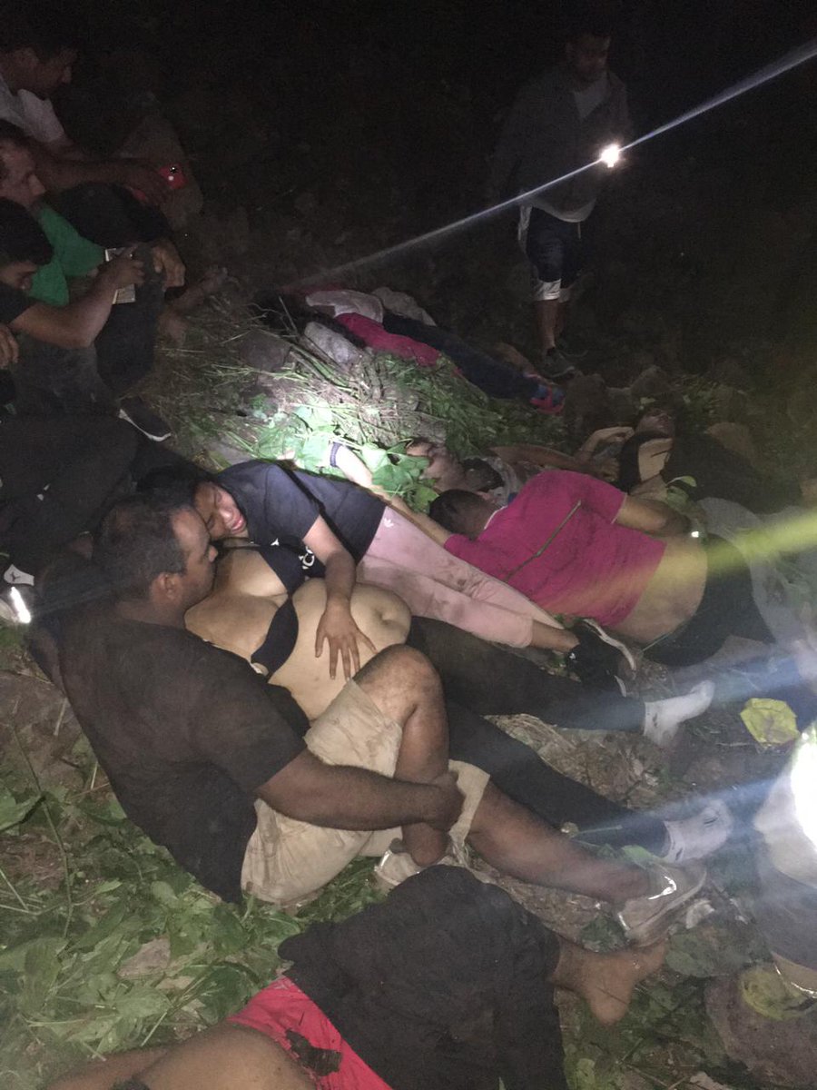 Fuerte accidente de tránsito en la cuesta la Cucamonga, Esteli
Se habla de 20 fallecidos y lesionados hasta el momento
#ULTIMAHORA
#REDFSLN