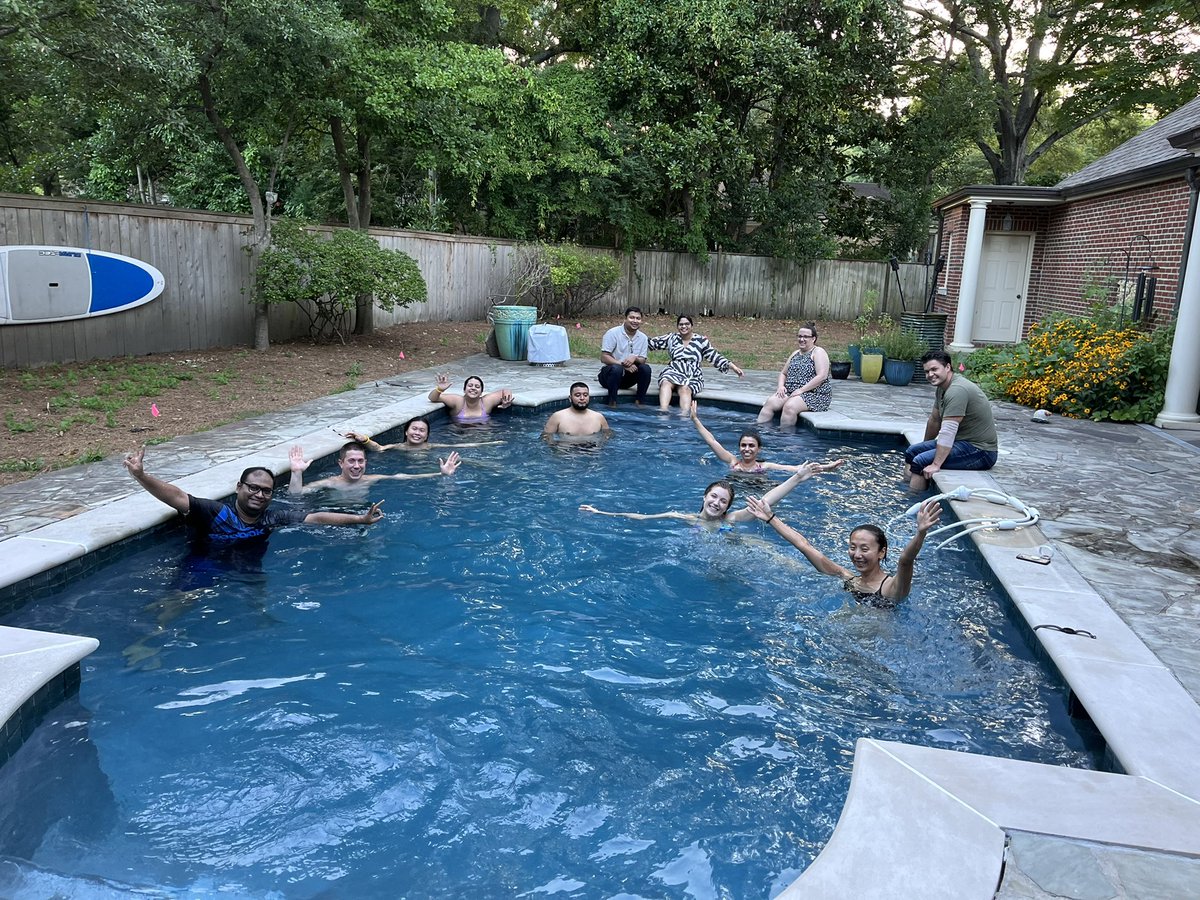hcmefford's tweet photo. Mefford lab summer pool party!
💜 my team! 🧬 🧠
#MeffLabDreamTeam
@edith_almanza_ @helenc327 @ebonkowski @esmatfa @sohamsg90 @asianflamme @Helen_Penn41 @nitchouras https://t.co/xsh7hvoaBU
