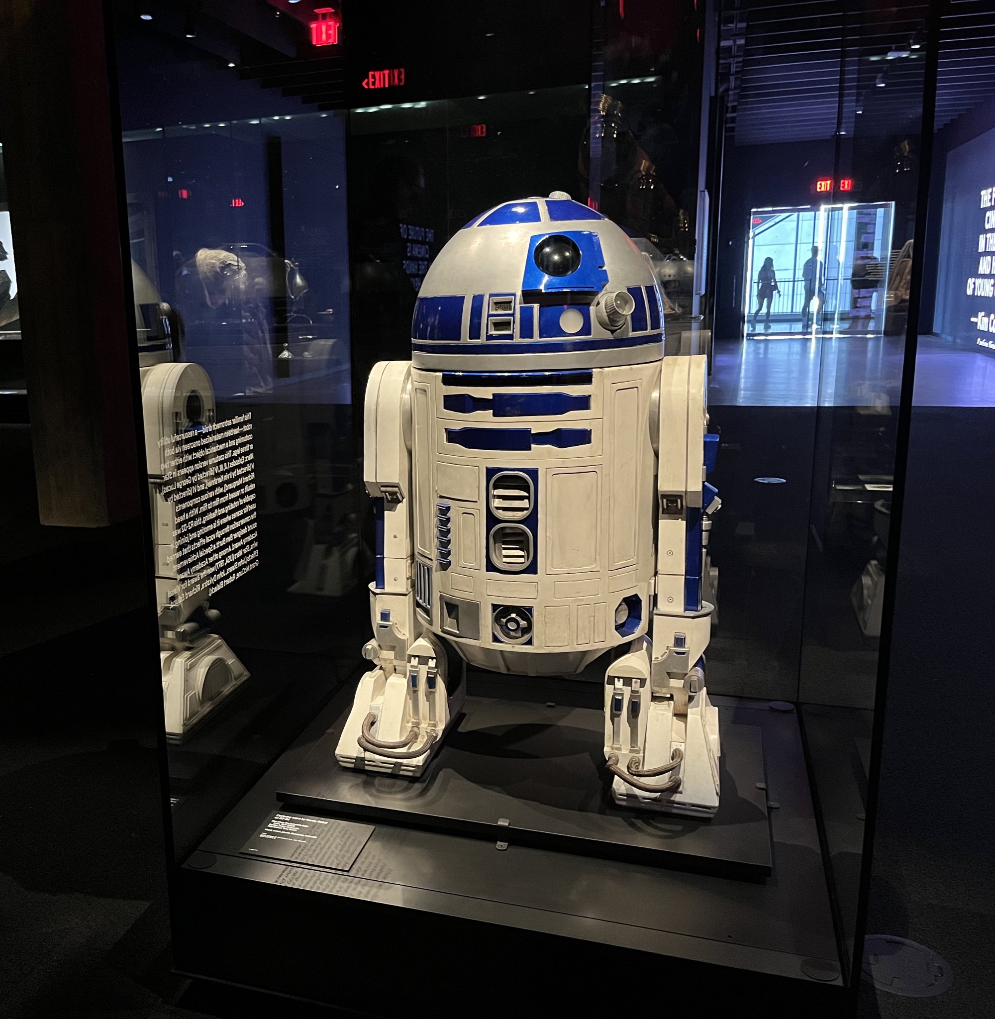 R2-D2 tape measure is cute, but it can't measure parsecs - CNET