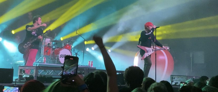 would like to personally thank <a href="/waterparks/">WATERPARKS</a> <a href="/awsten/">AWSTEN KNIGHT</a> for playing “telephone” live, it has forever changed my life for the better