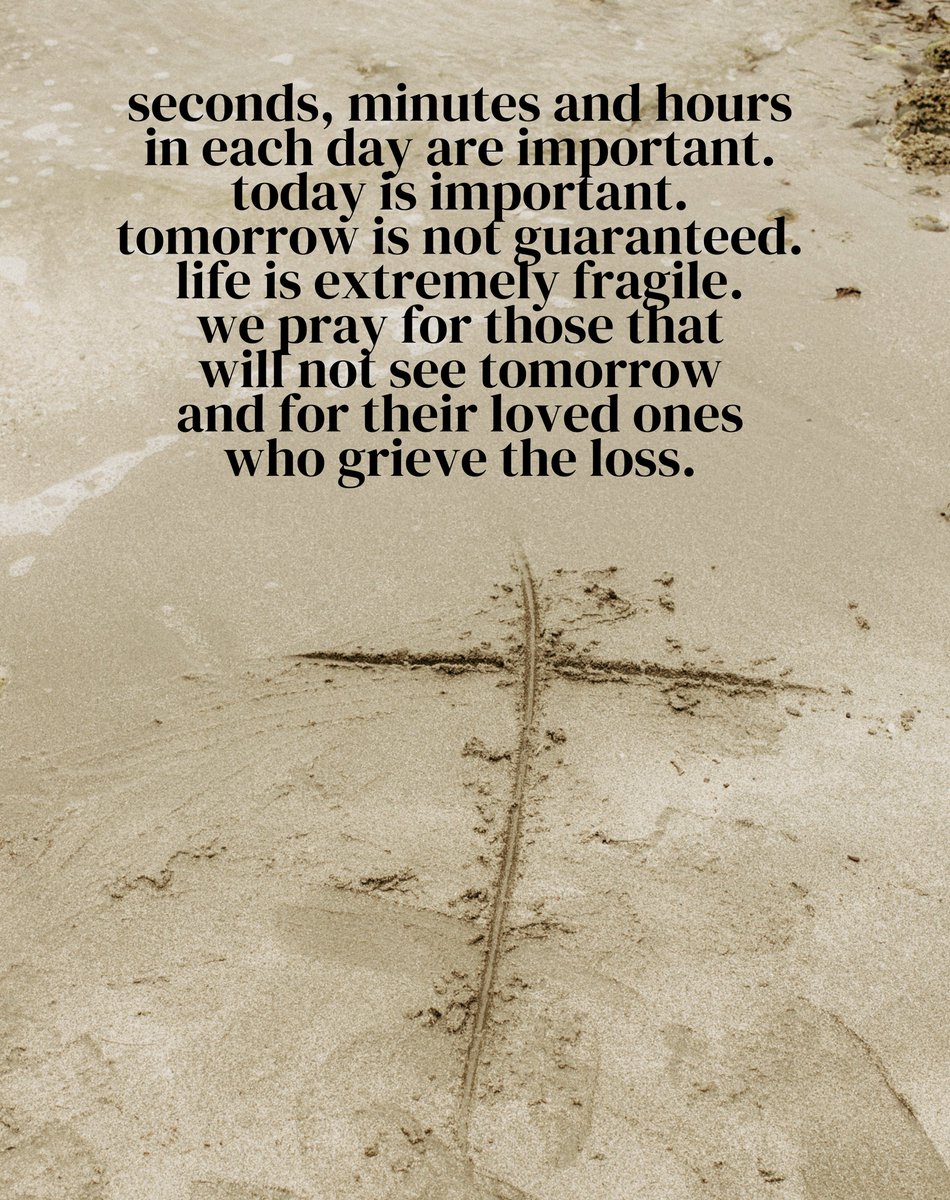 bwhomecreativi1's tweet photo. Prayers for my client who  grieve the lost of their precious 3yr old nephew. Insurmountable loss. 🙏🏼 #lifeisfragile
#tomorrowisnotguaranteed
#livefortoday
#lossishard
#grief
#love
#pray https://t.co/P0AUwC9y7c