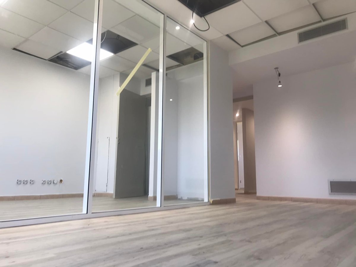 CabinetPlagne's tweet photo. #DERNIERELIGNEDROITE
Nos nouveaux bureaux se dévoilent enfin un petit peu... Bientôt terminés ! 110 m2 pour mieux vous accueillir dès la semaine prochaine, 🏠 au 65 Av. Jean Jaurès, Bâtiment A, 30900 Nîmes.
#travaux #neuf #happy #generali #assurance #nimes #prevoyance #courtage https://t.co/VsO4qhaDoD