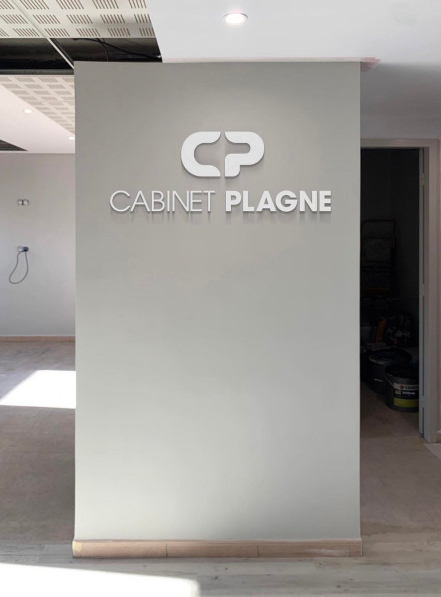 #DERNIERELIGNEDROITE
Nos nouveaux bureaux se dévoilent enfin un petit peu... Bientôt terminés ! 110 m2 pour mieux vous accueillir dès la semaine prochaine, 🏠 au 65 Av. Jean Jaurès, Bâtiment A, 30900 Nîmes.
#travaux #neuf #happy #generali #assurance #nimes #prevoyance #courtage