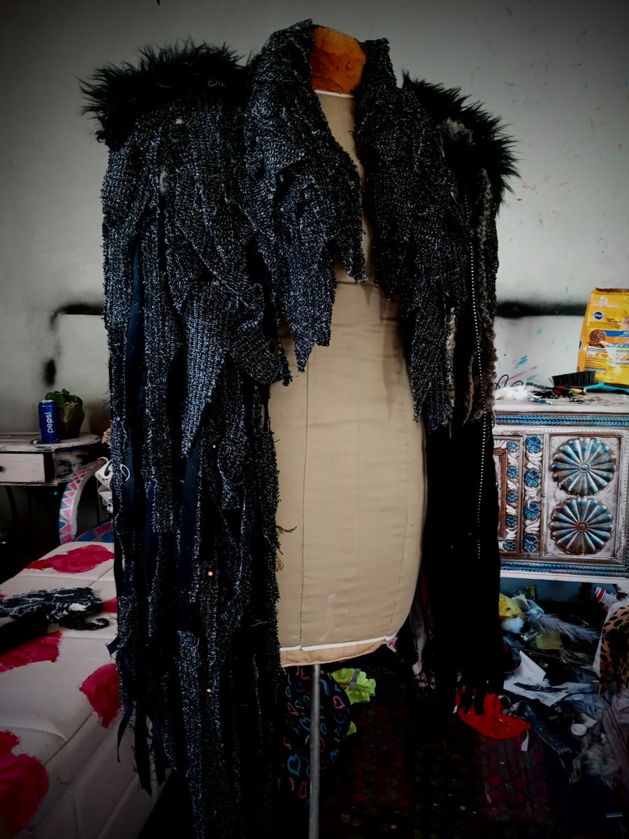 PunkKouture's tweet photo. https://t.co/18soK3DDNS