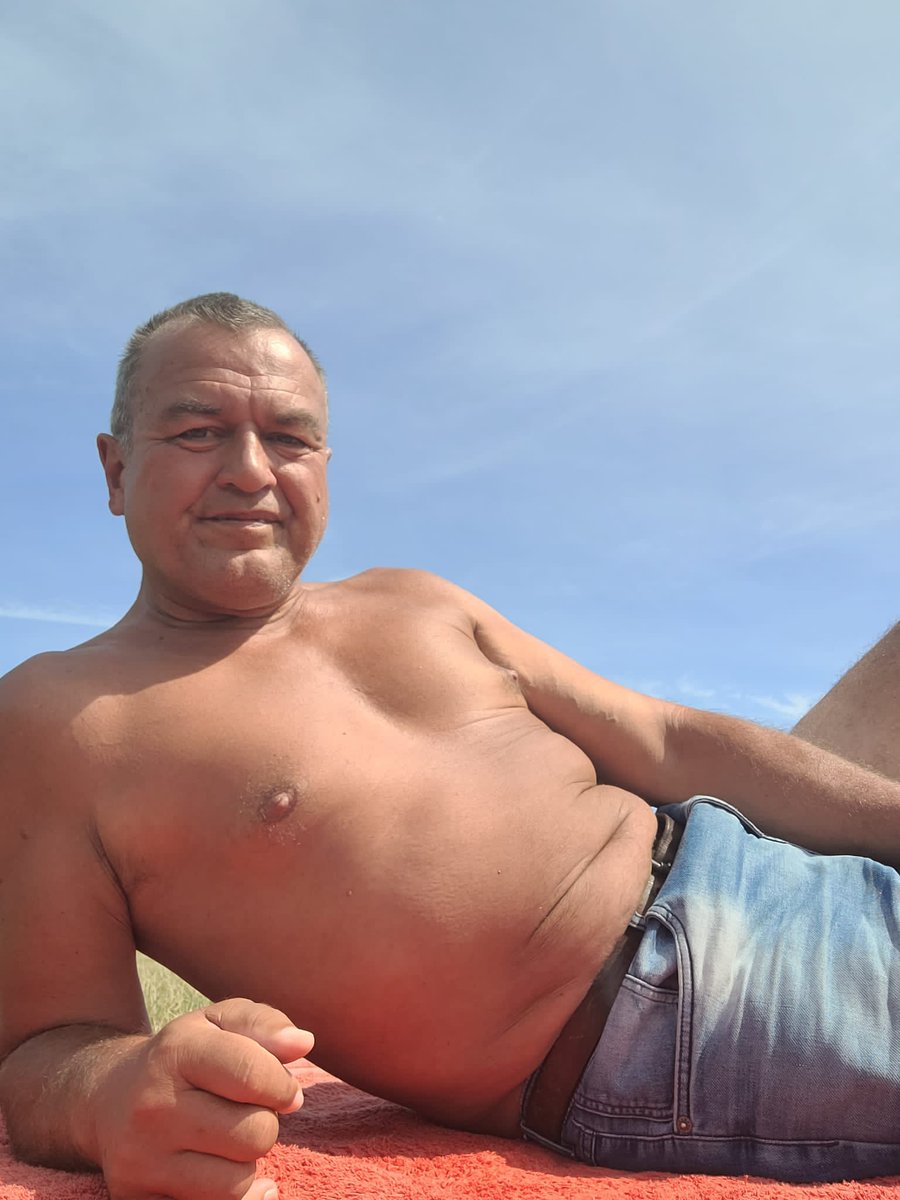 patrickmill411's tweet image. Here's ugly man friends how do I look