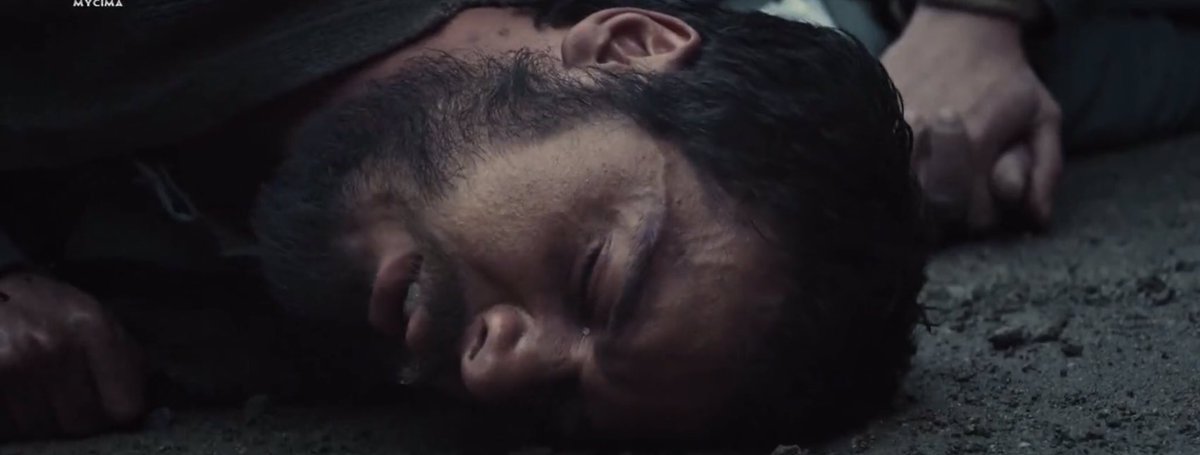 My heart was filled with oppression💔 
meeting Rahman and Elkar was very painful
I don’t know I felt like I was in Elkar’s place It’s just the pain of hell🥺 
even if Elkar survives he will be dead alive💔
I wish endless hell for the bad guys all over the world🙏
 #EnginAkyürek