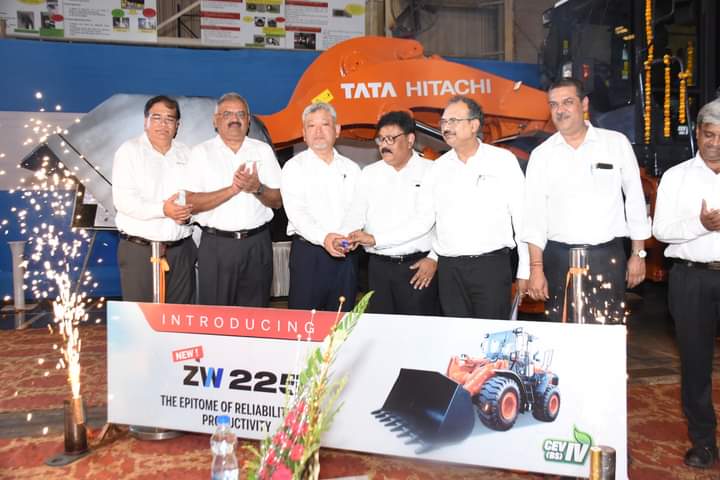 Tata_Hitachi_IN's tweet photo. A milestone moment for Tata Hitachi!
We are delighted to announce the line-off of our CEV IV 5 Ton Wheel Loader ZW225 at our Kharagpur plant.
To know about the product, log on to: https://t.co/EuON3AYaCg
#TataHitachi #ZW225 #WheelLoader #LineOff #ChaloDeshBanaye https://t.co/NkUjpZ6cmH