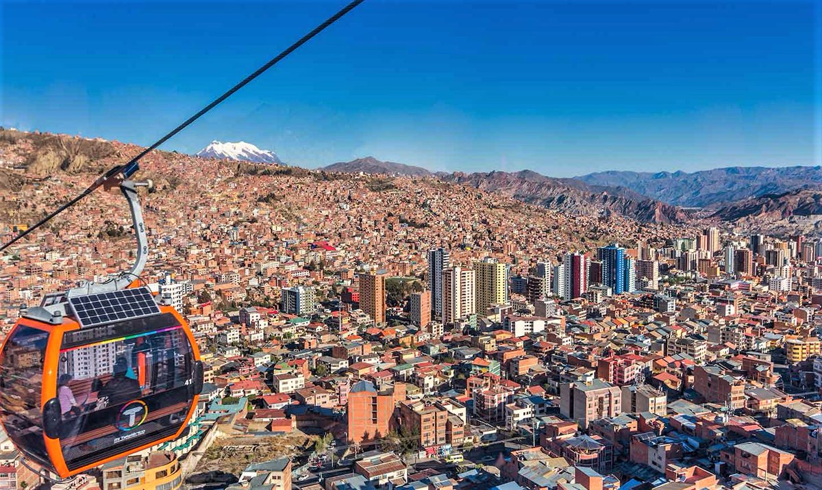 Climate action-oriented cities across the world are embracing urban ropeway technology as a new and exciting way to move people. Click our new blog 👇to learn more about Edmonton’s own urban ropeway project👉prairieskygondola.com/blog

#yeggondola #prairieskygondola #yeggers #yeg