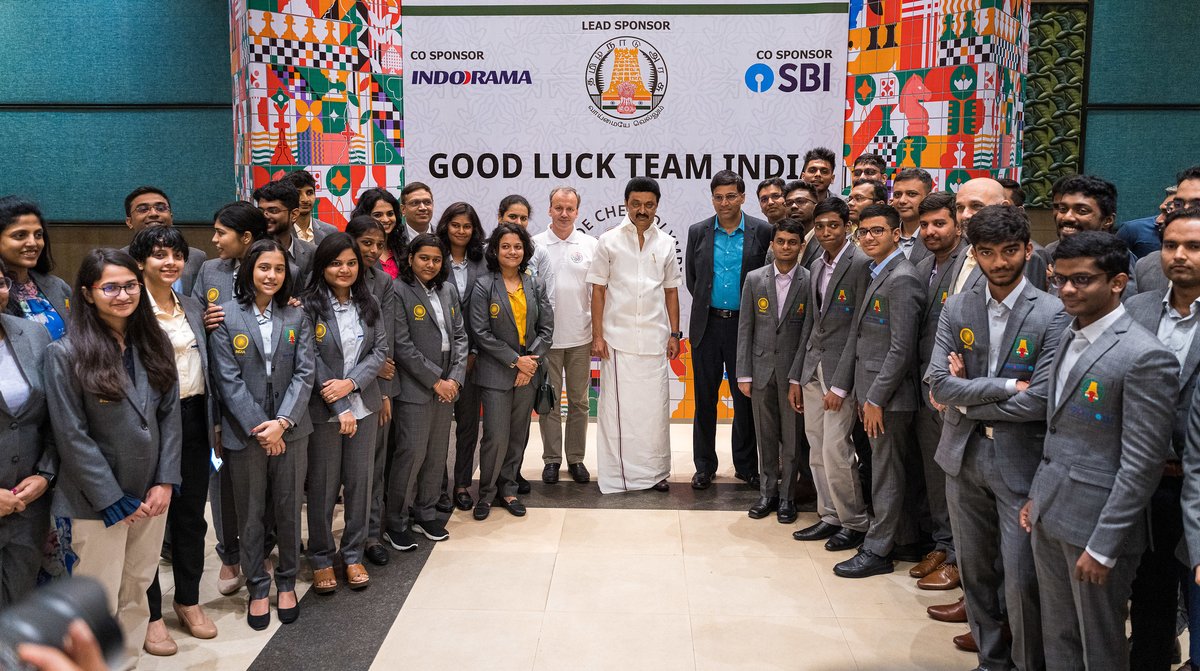 IndiaSports's tweet photo. ✅Chessboard
✅Chess players
✅Chennai 

India is ready to host the 44th #ChessOlympiad represented by 3 teams in each section (Open &amp; Women); total 30 players. 

Here's a glimpse of our players in team uniforms at a special event organised in their honour⬇️

📸- #LennartOotes https://t.co/HNttZLjis7