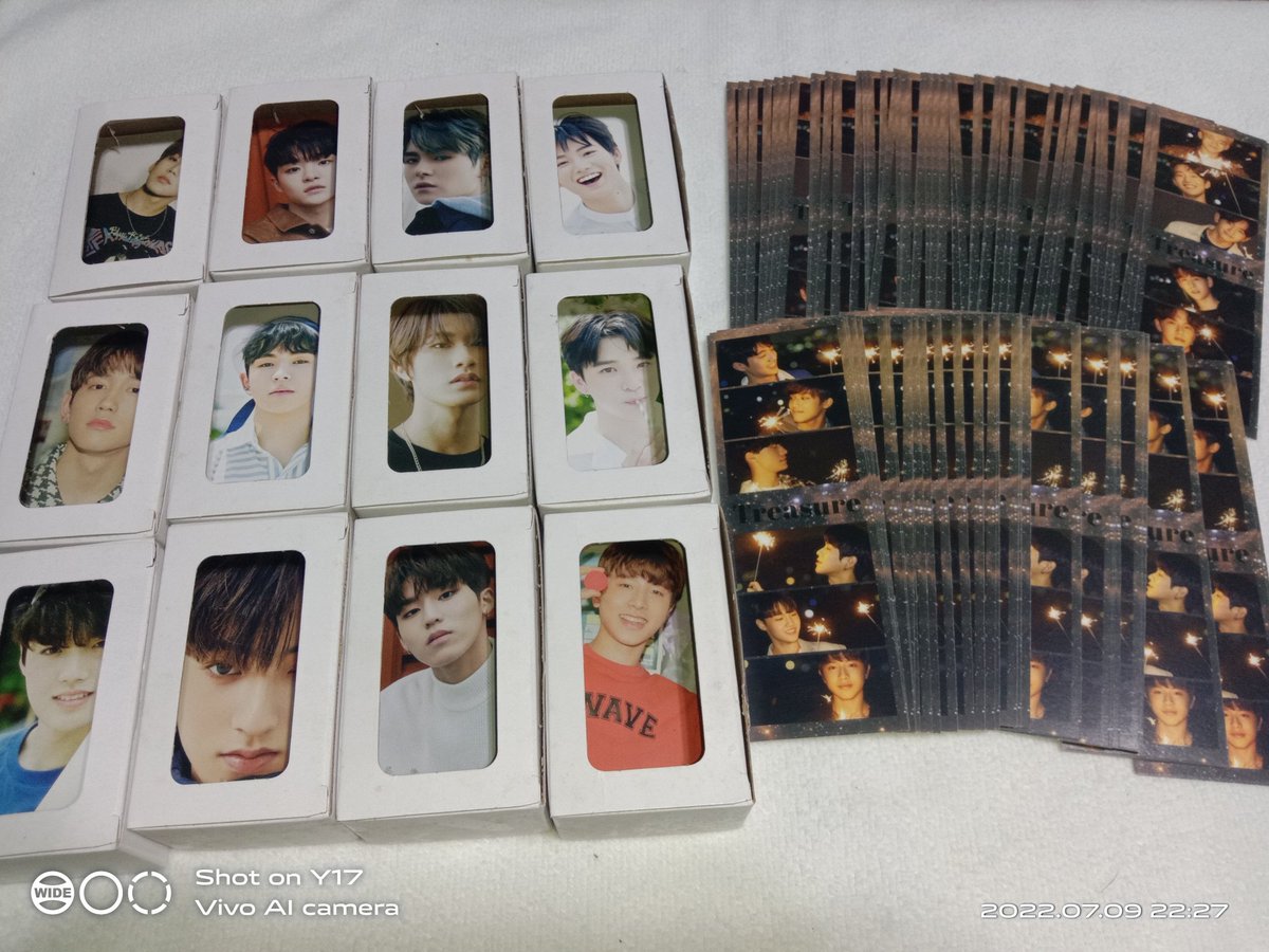 8youngkart's tweet photo. Hello! I'll be giving away this freebies tomorrow at #KpopMasterzinManila2020 💙

These are packed randomly and some are ot12 ^^ Ito lang muna bawi ako next con nila ><

Stay safe everyone. See you tomorrow!  💙💙 https://t.co/r9rDEsZsHe