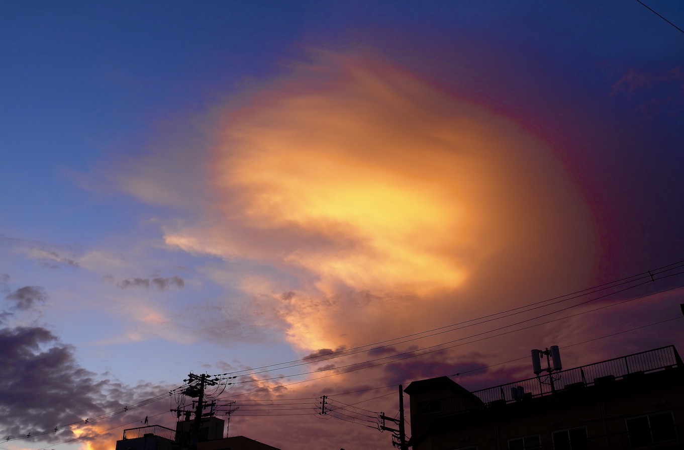 𝔾𝕆ℕ𝕋𝕀𝕋𝕀 𝕙𝕠𝕦𝕤𝕖𝕜𝕖𝕖𝕡𝕖𝕣 今日の夕景 光る雲 がずっと我が町を覗いていました 不思議な雲です ザ T Co G5myl98yfm Twitter 𝔾𝕆ℕ𝕋𝕀𝕋𝕀 𝕙𝕠𝕦𝕤𝕖𝕜𝕖𝕖𝕡𝕖𝕣 今日の夕景 光る雲 がずっと我が町を覗いていました 不思議な雲です ザ T Co G5myl98yfm Twitter