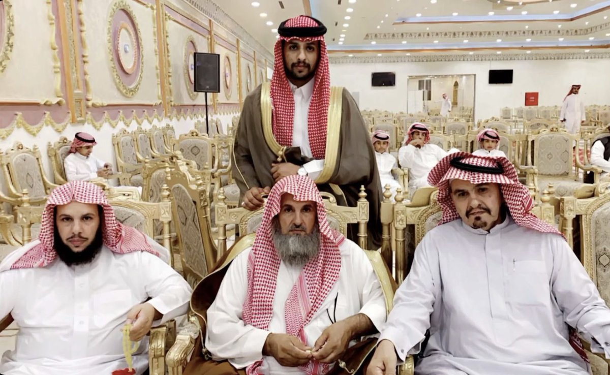 alsowal1's tweet photo. صور من حفل زواج ابن القبيلة الشاب / محمد بن شالح بن شافي الصايلي السبيعي ، والذي اقيم يوم الاربعاء الموافق 1443/12/28 هـ
.
سائلين المولى له التوفيق والسداد 
#الصول #بني_ثور #سبيع https://t.co/FkY65ZdjkV
