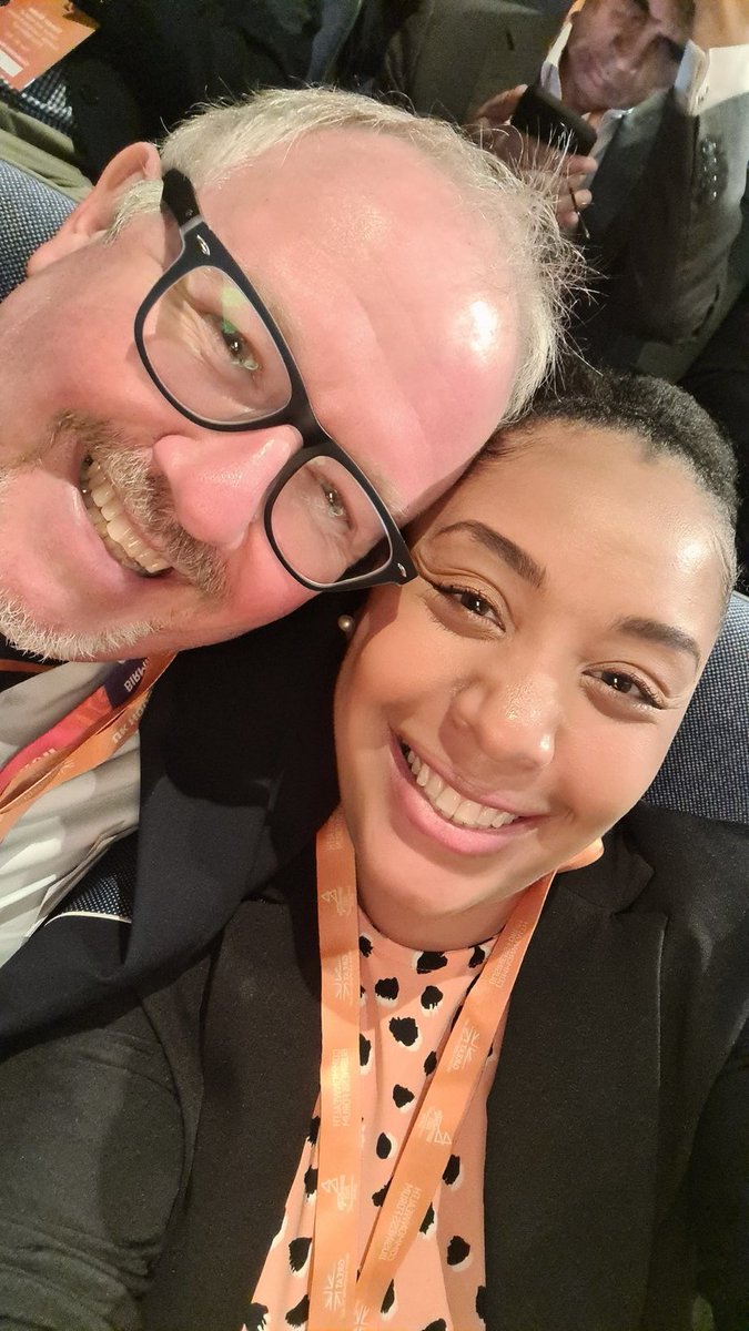 Sat next to the lovely <a href="/lemarksmith/">Mark Smith</a>  at the Commonwealth Business Forum #UKHouse22 listening to Boris Johnson.