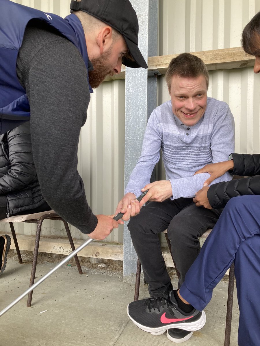 SportOuter's tweet image. ⛳️ Scottish Disability Golf Coach Brad Ferguson and Scottish Internationalist Kenny “Kuna” Morrison introduced the sport to some of our locals yesterday 😁👏 Great fun was had by all 🏌🏻‍♀️ The session took place @backfrc driving range.
