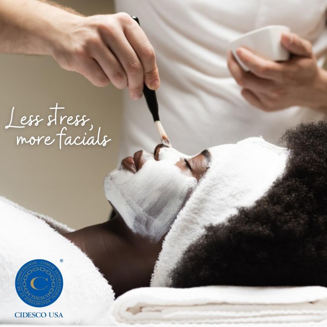CIDESCO1's tweet photo. Professional facials have both a relaxing AND rejuvenating effect, which helps you look AND feel better. #lessstressmorefacials #goodtoknow https://t.co/5YjJNa48vV