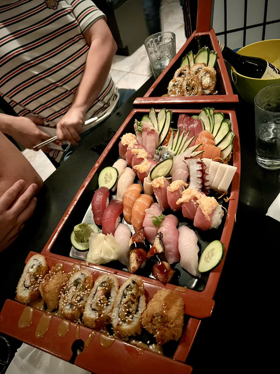 Part-Time Justin tweet media