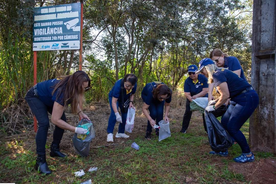 Distrito4530's tweet image. No #Rotary, você tem a oportunidade de realizar serviços comunitários que beneficiam o meio ambiente e promovem o bem-estar das pessoas. Junte-se a uma comunidade de voluntários que causam impacto no mundo! Faça parte: on.rotary.org/3yqCuT5. #PessoasEmAção4530
#ImagineORotary