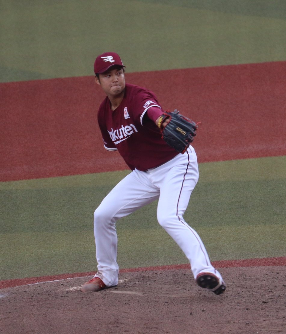 最終出品元楽天イーグルス 現横浜ベイスターズ 森原投手 実使用