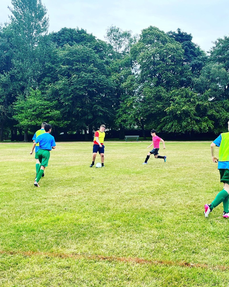 MarnockFC's tweet photo. ⚽️Training Night Tonight!⚽️

Here are some action photos from our 1st preseason session for those who can’t wait!👏⚽️🦁 https://t.co/UUeBoLYXMi