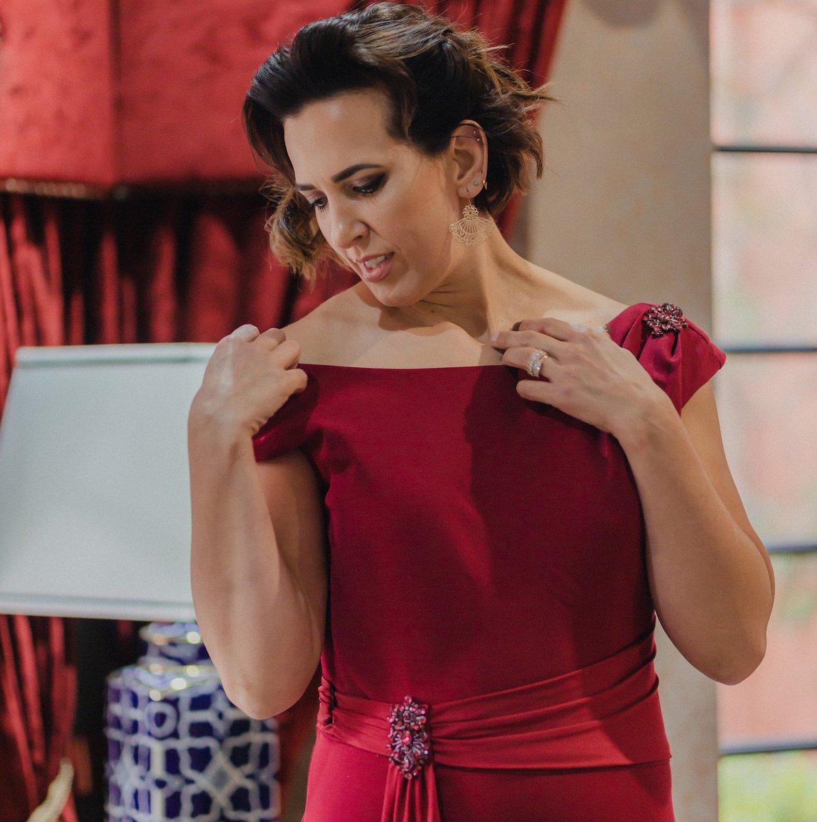 When in doubt, wear red! 🌹

Contact us today to book a consultation. 
📱082 331 9073
👩🏼‍💻 superiorclothing.co.za