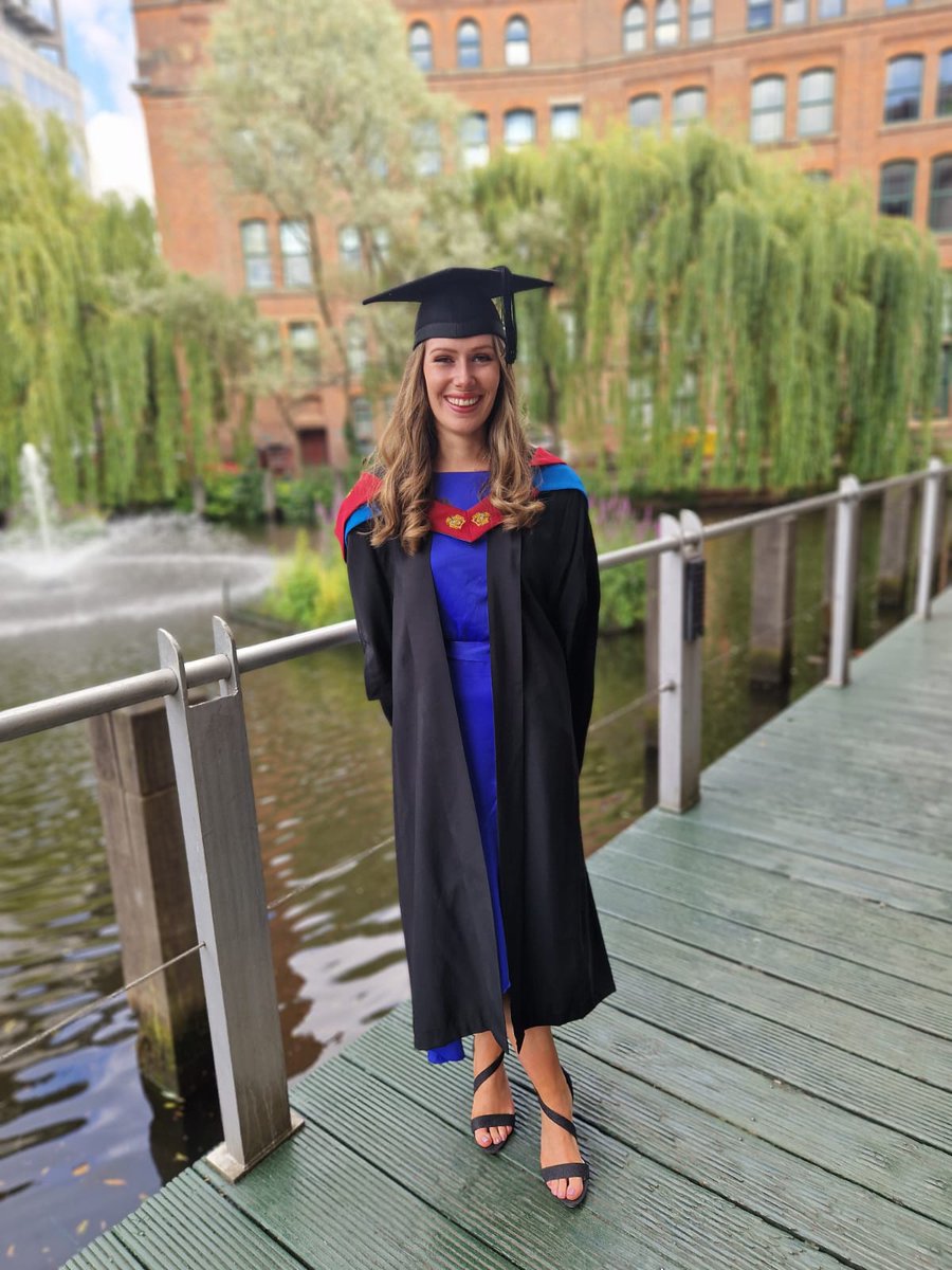 Masters of Clinical Science in Histopathology with distinction 👩🏻‍🎓🔬🥼 One step closer to becoming a Clinical Scientist 🎉 @NSHCS #STP @ManchesterMet