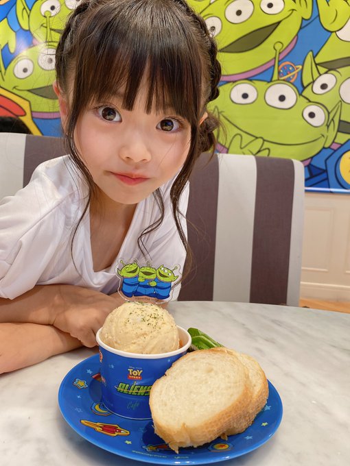 Twitterのコスプレ画像32