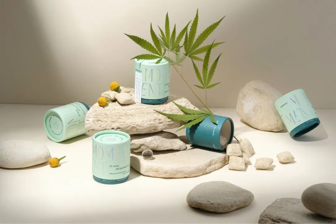 LtdFullsun's tweet photo. Choose packaging that fits your product rather than fancy packaging
https://t.co/050wUWloxI
#packagingbox
#custombox
#candlebox
#giftbox
#cylindercandlebox
#luxurybox
#packagingidea
#cosmeticbox
#flowerbox
#foodbox
#chocolatebox
#candybox
#macaronbox
#perfumebox
#paperboxsupplier https://t.co/JBL43J9JEk