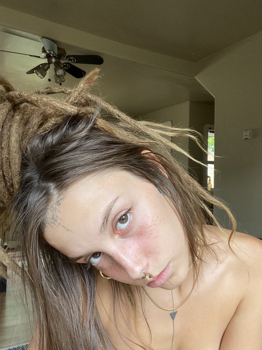 Twitter material https://t.co/OSE9IbTWMQ