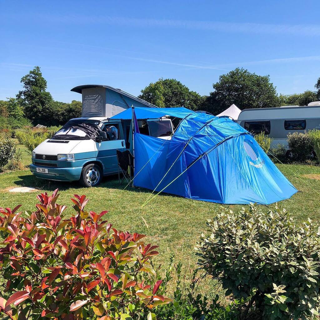 Siblu - Domaine de Litteau

Situated 45 minutes from Caen and just over an hour from Cherbourg, Domaine de Litteau is well positioned for exploring Normandy.

The park has a variety of static accommodation and the touring park is only a small section of … instagr.am/p/Cgi_ncIIno3/