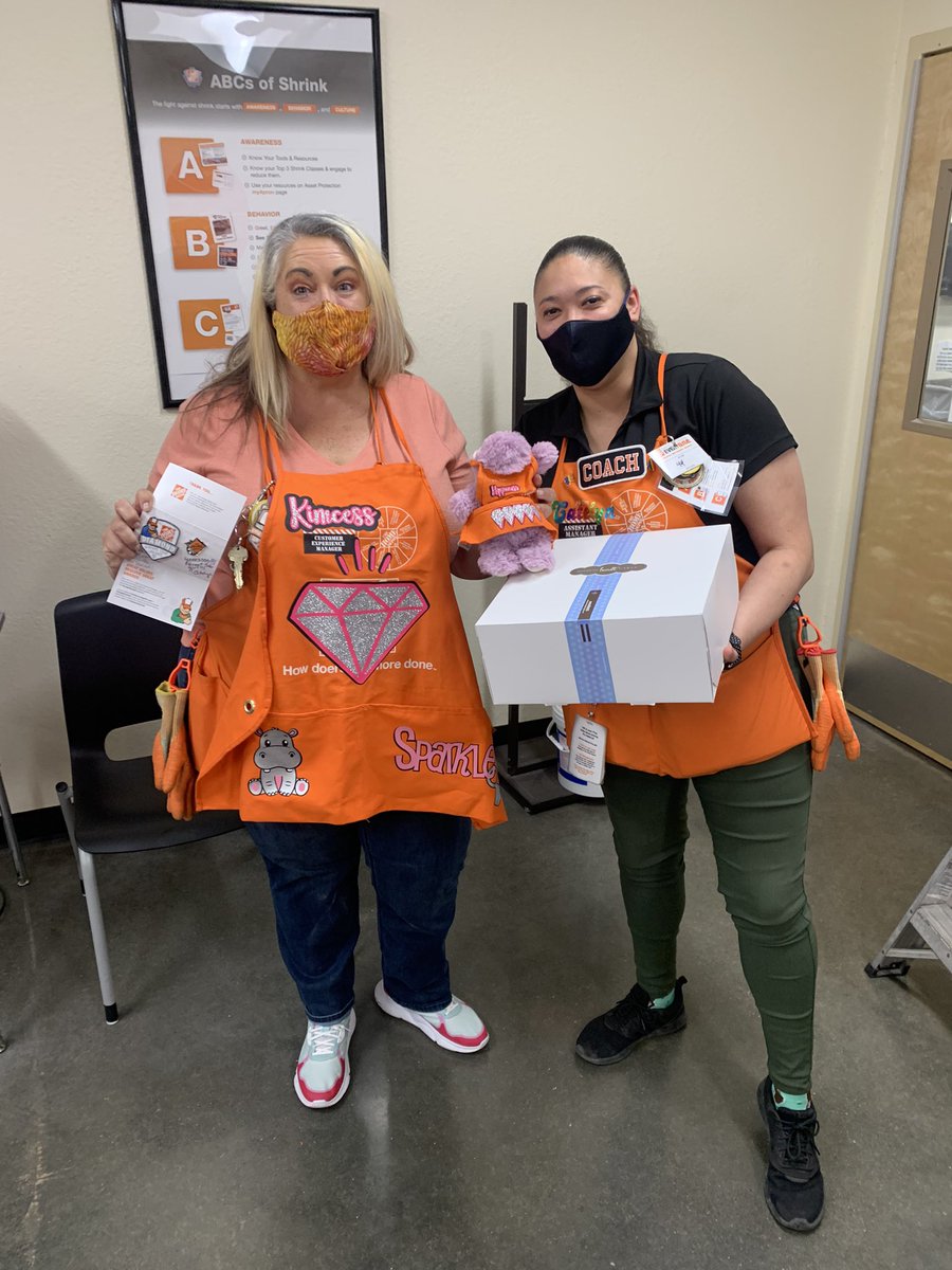 GarettMASM@THD#1846 (@garettreidthd) on Twitter photo Little late to the posting game. My apologies. Presenting Diamond Homer to the phenomenal âUnicornâ CXM <a href="/KimSharman3/">Kim Sharman</a> ! Congratulations on such an accomplished tenure. Itâs an absolute pleasure to be your teammate. đ€© Little late to the posting game. My apologies. Presenting Diamond Homer to the phenomenal âUnicornâ CXM <a href="/KimSharman3/">Kim Sharman</a> ! Congratulations on such an accomplished tenure. Itâs an absolute pleasure to be your teammate. đ€©