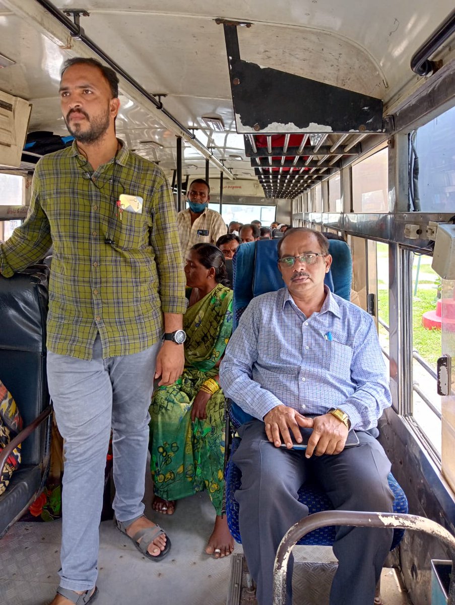 dmtrrtsrtc's tweet image. Sir
Travelled from Thorrur to Maduru in view of bus day. Below normal traffic.