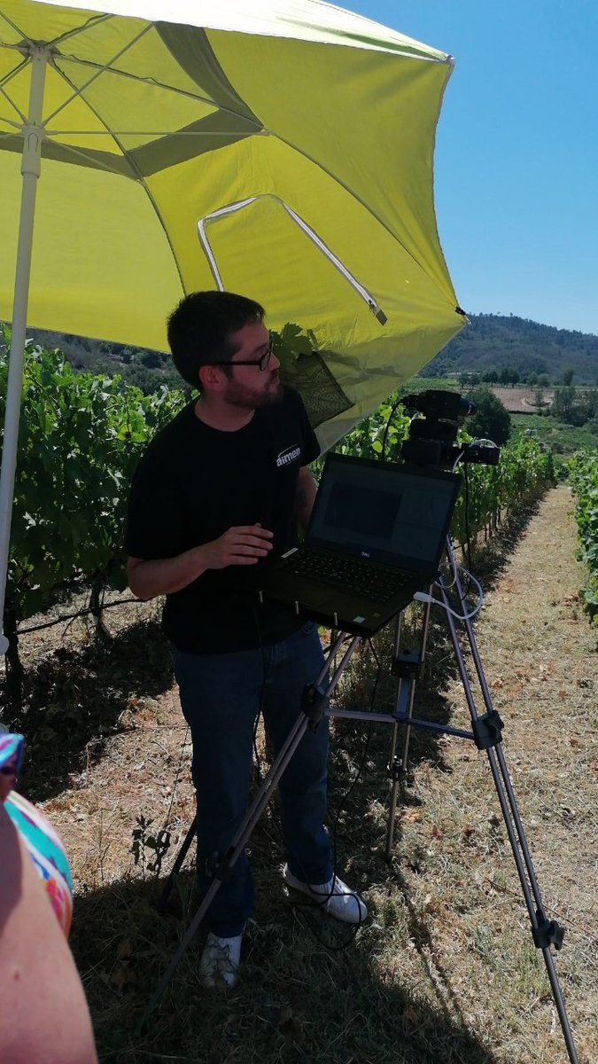 VINIoT1's tweet photo. Yesterday listening Julio Illade (from @aimenct) in the middle of an explanation at the #EVEGA demo farm visit!
#prototype #multiespectral #validation https://t.co/UFBjejpwFY