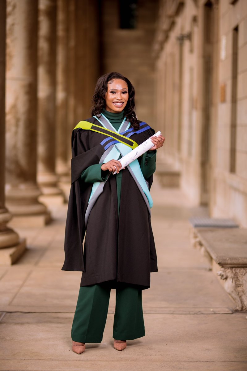 Phiwe_Mosiane's tweet photo. Obtained my 4th belt last week👩🏽‍🎓👩🏽‍🎓👩🏽‍🎓👩🏽‍🎓…

Conquered the Wits edge🙃 
#Witsgraduation #Wits4life https://t.co/9JUNsd0ogw