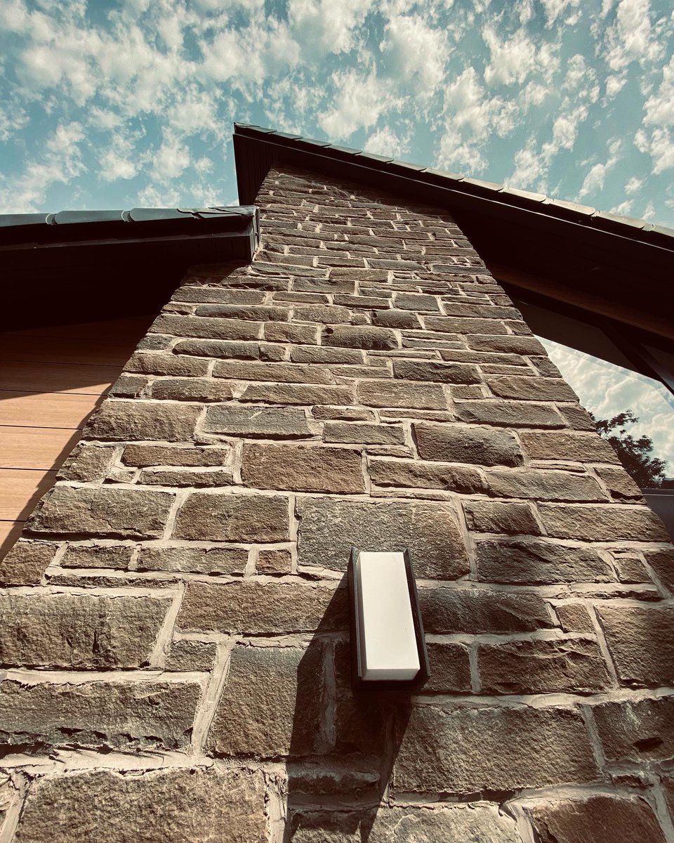 amarchitect_'s tweet photo. Great to drop by an old project recently to catch up with the client and hear how the house remodel has positively changed living for them #amarchitect #improvinghomes #improvingliving #improvinglives https://t.co/UgOh1m8i0S