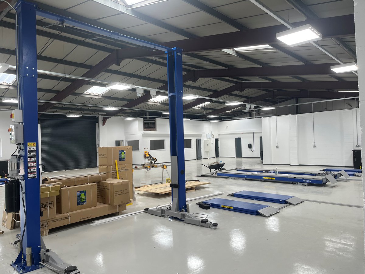 New Coventry Site Update: 
 
Our new site is nearing completion and looks fantastic! We look forward to opening the doors very soon! 

#Bodyshoprepair #Automotive #Coventry #NewSite