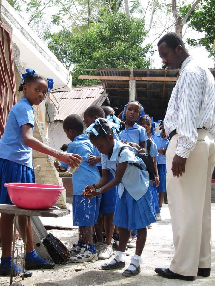 Water-borne diseases like diarrhea are common during the rainy season, however, I washing your hands before consuming food reduces the chances of their spread. 
#SDGs
#SDG6
#WASH
Photo credit: trinity/hope