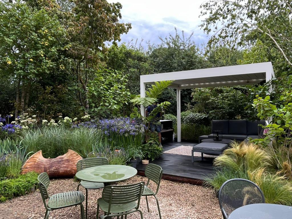 Garden House Design tweet media