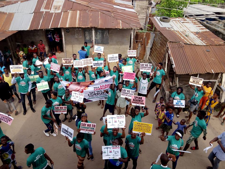 InspiredYouthNt's tweet photo. #MadActInMySch project was aimed at training students in 5 tertiary institutions in Lagos to become anti-corruption advocates promoting the fight against examination malpractice, bribery and sex for grade in their schools.

#TBT
#MadACT
#NoShishi4Bribe
#SayNoToCorruption
@YAFng https://t.co/TynYPcfpmZ