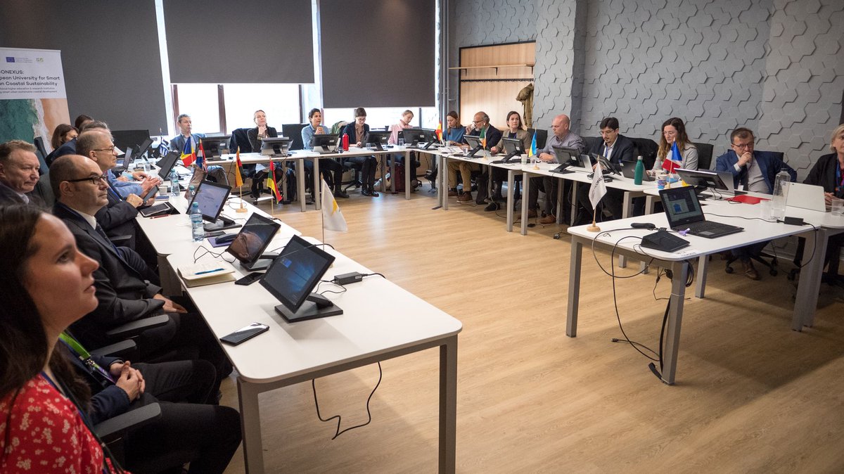 👏 <a href="/EU_CONEXUS/">EU-CONEXUS</a> est lauréate de l’Appel à projet pour l’intensification de la coopération institutionnelle transnationale des universités européennes ! 

Découvrez ce que l’université européenne entend construire dans les années à venir 👉 univ-larochelle.fr/actualites/eu-…