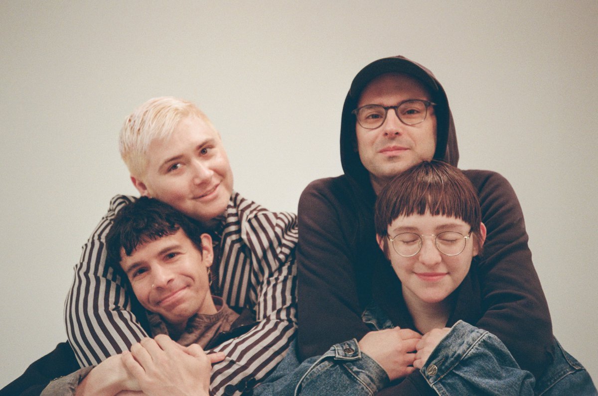 Front (@fr__nt) on Twitter photo Silence is myth on the fourth Florist album. After years of being alone and quiet, <a href="/emyspraguemusic/">mle (florist)</a> is celebrating connectedness, friendship, and sound. "I was so terrified of losing anything." fr-nt.nl/en/2022/07/27/… Silence is myth on the fourth Florist album. After years of being alone and quiet, <a href="/emyspraguemusic/">mle (florist)</a> is celebrating connectedness, friendship, and sound. "I was so terrified of losing anything." fr-nt.nl/en/2022/07/27/…