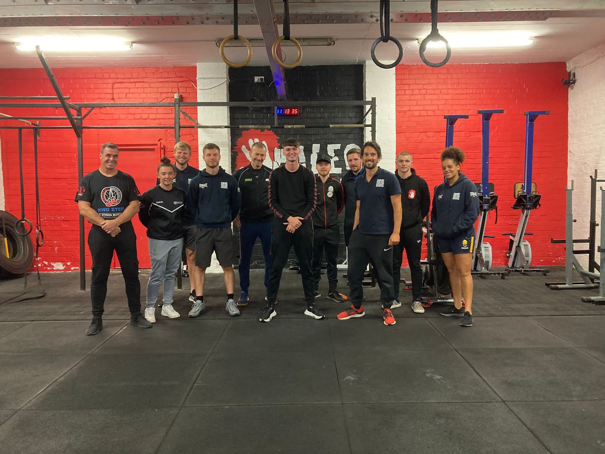SecondsOutBA's tweet image. Great to catch up for refresher training in Rotherham, then on to soak up some atmosphere at St Thomas Boxing Club home of the legendary Brendan Ingle @EmpireFightingC @SecondsOutBA